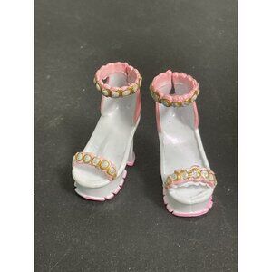 Rainbow Hight Doll High Heel Shoes With Pearl Accents White & Pink